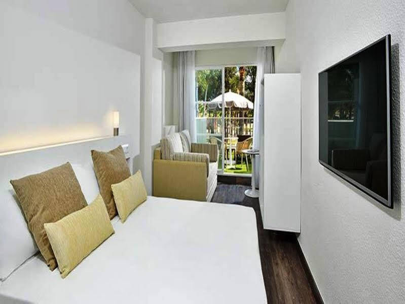 Hotell Sol Palmanova Mirlos Tordos